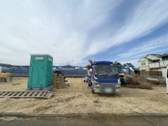 現地のご見学予約もスタートしました。周辺で売りに出ている物件も沢山御座います。まとめてご見学ができますのでお気軽にお申しつけください。
