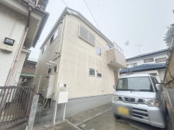 現地のご見学予約もスタートしました。周辺で売りに出ている物件も沢山御座います。まとめてご見学ができますのでお気軽にお申しつけください。
