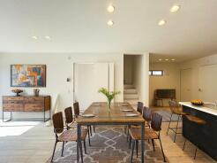 本画像はCGで作成しており、実際に現地に家具は置かれておりません。また、価格に家具は含まれておりません。
