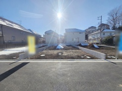 現地ご見学の際、スタッフが様々なご質問に対応いたします、周辺環境、前面道路、建築可能な建物について、ぜひご相談ください。
