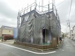 周辺のエリアで他にも沢山売りに出ている物件があります。インターネット掲載前の情報などもありますのでお気軽にお問合せください。まとめてご見学できます。
