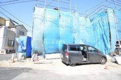 周辺のエリアで他にも沢山売りに出ている物件があります。インターネット掲載前の情報などもありますのでお気軽にお問合せください。まとめてご見学できます。