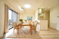 本画像はCGで作成しており、実際に現地に家具は置かれておりません。また、価格に家具は含まれておりません。
