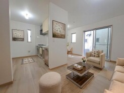 本画像はCGで作成しており、実際に現地に家具は置かれておりません。また、価格に家具は含まれておりません。
