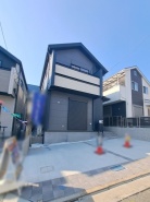 建物が完成しましたので室内のご見学予約スタート。当日のご見学予約も大歓迎です。お気軽にご連絡ください。他にもインターネットに掲載していない情報も沢山ありますので、比較で併せてご見学ができます。
