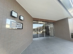 現地のご見学予約もスタートしました。周辺で売りに出ている物件も沢山御座います。まとめてご見学ができますのでお気軽にお申しつけください。
