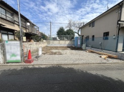 現地のご見学予約もスタートしました。周辺で売りに出ている物件も沢山御座います。まとめてご見学ができますのでお気軽にお申しつけください。
