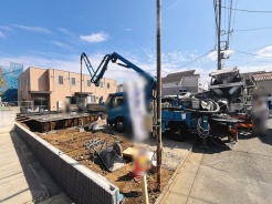 現地のご見学予約もスタートしました。周辺で売りに出ている物件も沢山御座います。まとめてご見学ができますのでお気軽にお申しつけください。
