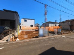 現地のご見学予約もスタートしました。周辺で売りに出ている物件も沢山御座います。まとめてご見学ができますのでお気軽にお申しつけください。
