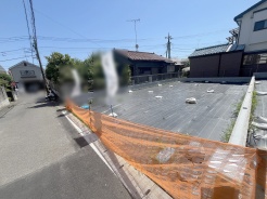 現地ご見学の際、スタッフが様々なご質問に対応いたします、周辺環境、前面道路、建築可能な建物について、ぜひご相談ください。
