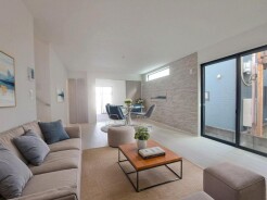 本画像はCGで作成しており、実際に現地に家具は置かれておりません。また、価格に家具は含まれておりません。
