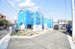 現地のご見学予約もスタートしました。周辺で売りに出ている物件も沢山御座います。まとめてご見学ができますのでお気軽にお申しつけください。
