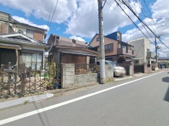 周辺のエリアで他にも沢山売りに出ている物件があります。インターネット掲載前の情報などもありますのでお気軽にお問合せください。まとめてご見学できます。
