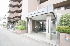 周辺のエリアで他にも沢山売りに出ている物件があります。インターネット掲載前の情報などもありますのでお気軽にお問合せください。まとめてご見学できます。
