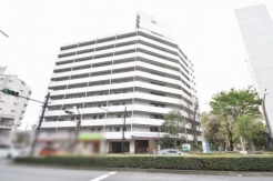 現地のご見学予約もスタートしました。周辺で売りに出ている物件も沢山御座います。まとめてご見学ができますのでお気軽にお申しつけください。
