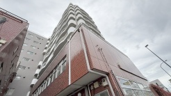 現地のご見学予約もスタートしました。周辺で売りに出ている物件も沢山御座います。まとめてご見学ができますのでお気軽にお申しつけください。
