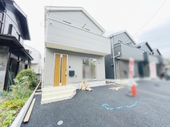 建物が完成しましたので室内のご見学予約スタート。当日のご見学予約も大歓迎です。お気軽にご連絡ください。他にもインターネットに掲載していない情報も沢山ありますので、比較で併せてご見学ができます。
