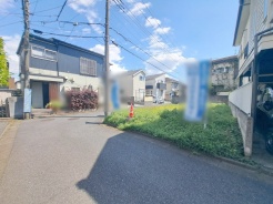 周辺のエリアで他にも沢山売りに出ている物件があります。インターネット掲載前の情報などもありますのでお気軽にお問合せください。まとめてご見学できます。
