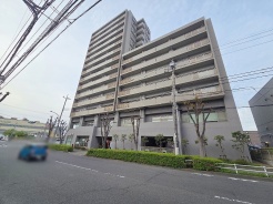 現地のご見学予約もスタートしました。周辺で売りに出ている物件も沢山御座います。まとめてご見学ができますのでお気軽にお申しつけください。
