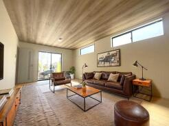 本画像はCGで作成しており、実際に現地に家具は置かれておりません。また、価格に家具は含まれておりません。
