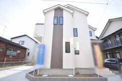 建物が完成しましたので室内のご見学予約スタート。当日のご見学予約も大歓迎です。お気軽にご連絡ください。他にもインターネットに掲載していない情報も沢山ありますので、比較で併せてご見学ができます。
