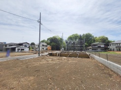 C号棟 現地のご見学予約もスタートしました。周辺で売りに出ている物件も沢山御座います。まとめてご見学ができますのでお気軽にお申しつけください。
