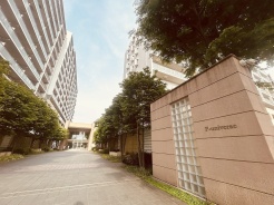 現地のご見学予約もスタートしました。周辺で売りに出ている物件も沢山御座います。まとめてご見学ができますのでお気軽にお申しつけください。
