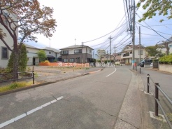 個々の優先事項や好みに基づいて考慮することが重要、 様々なライフスタイル、自分や家族にとってマッチする街並みを選ぶことが大切です。
