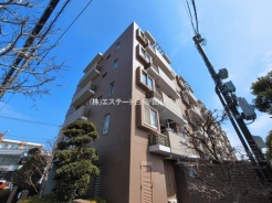 現地のご見学予約もスタートしました。周辺で売りに出ている物件も沢山御座います。まとめてご見学ができますのでお気軽にお申しつけください。

