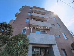 現地のご見学予約もスタートしました。周辺で売りに出ている物件も沢山御座います。まとめてご見学ができますのでお気軽にお申しつけください。

