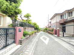 この街を選ぶ理由や想像している生活のイメージを担当者と共有してもらえると嬉しいです。　今後の暮らしがどのようなものになるか、その想像が現実になるためのステップを一緒に考えましょう。
