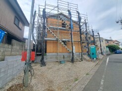 建物のモデルハウスのご見学予約もスタートしました。当日のご見学予約も大歓迎ですので、お気軽にお問合せください。
