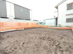 現在建物を建築中です、建築中の物件については現地確認の他、同施工会社の完成施工例のご案内、担当者のプレゼンテーションにてご検討ください。