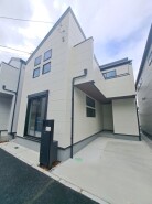 建物が完成しましたので室内のご見学予約スタート。当日のご見学予約も大歓迎です。お気軽にご連絡ください。エステート白馬国分寺店は火曜水曜も営業しております。
