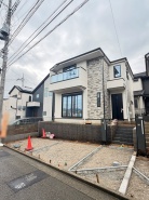 建物が完成しましたので室内のご見学予約スタート。当日のご見学予約も大歓迎です。お気軽にご連絡ください。エステート白馬国分寺店は火曜水曜も営業しております。