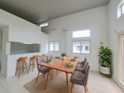 本画像はCGで作成しており、実際に現地に家具は置かれておりません。また、価格に家具は含まれておりません。
