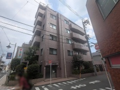 小金井市本町1丁目