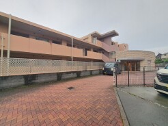 実際に室内をご見学頂くと生活のイメージが広がります。家具を置いたイメージや窓からの景色など、現地で体感ください。
