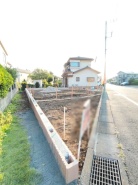 建物のモデルハウスのご見学予約もスタートしました。当日のご見学予約も大歓迎ですので、お気軽にお問合せください。