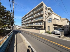 閑静な住宅地で叶える、穏やかな新生活が待ってます。
