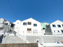 5号棟 完成物件だから、引っ越したあとの配置や動線も分かりやすい。
