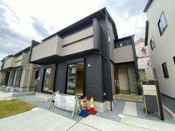 南道路に面した住まいは、お客様の自慢になるかも知れません。
