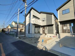 1号棟 閑静な住宅地で、小さなお子様がいるご家族にも安心。
