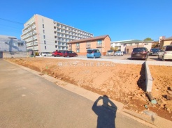 越谷市瓦曽根１丁目