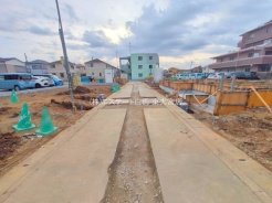 越谷市瓦曽根１丁目