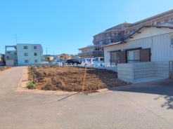 越谷市瓦曽根１丁目