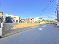 A号地 南西道路と十分な奥行きを生かし、プライベート性の高い間取りをご提案します。
