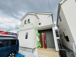 D号棟 ウェブや資料からでは得られないヒントがたくさん見つかる完成物件です。
