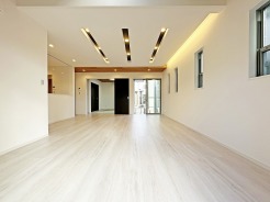 C号棟 家族団らんの時間も増えそうな、くつろぎのＬＤＫ。
