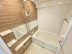 リフォーム済のお風呂、気持ちよく使えそうです。